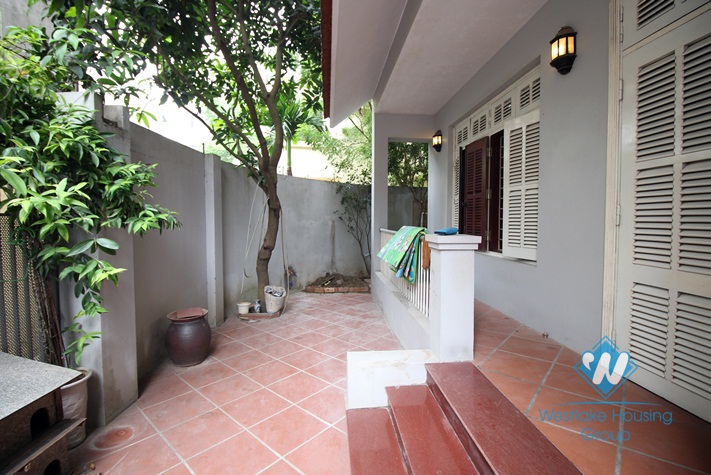 Modern detached villa rental in Tay Ho